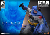 *PREORDER DEPOSIT* Batman: The Dark Knight™ Returns - 1/6th scale Batman™ (Battle Damaged Version) Collectible Figure