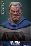 *PREORDER DEPOSIT* Batman: The Dark Knight™ Returns - 1/6th scale Batman™ (Battle Damaged Version) Collectible Figure