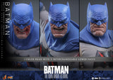 *PREORDER DEPOSIT* Batman: The Dark Knight™ Returns - 1/6th scale Batman™ (Battle Damaged Version) Collectible Figure