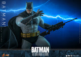 *PREORDER DEPOSIT* Batman: The Dark Knight Returns - 1/6th scale Batman Collectible Figure