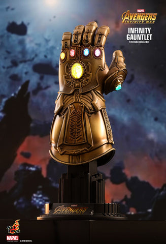Avengers Infinity War: Infinity Gauntlet 1/4th Scale Collectible